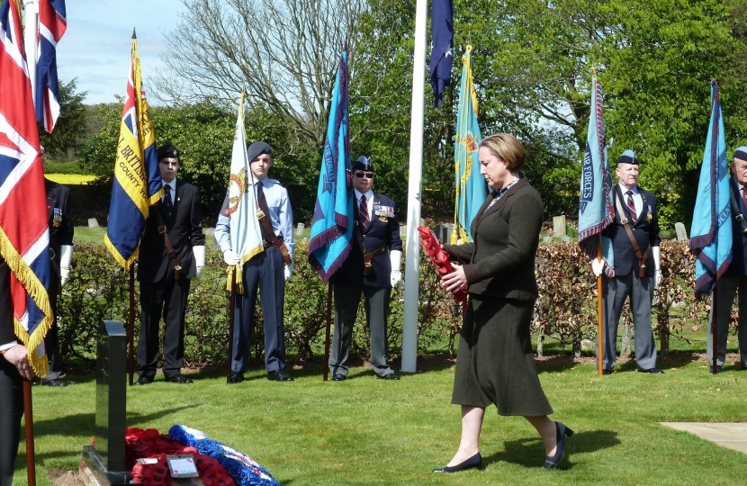 AMT laying wreath