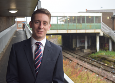Jack backs the return of rail services 